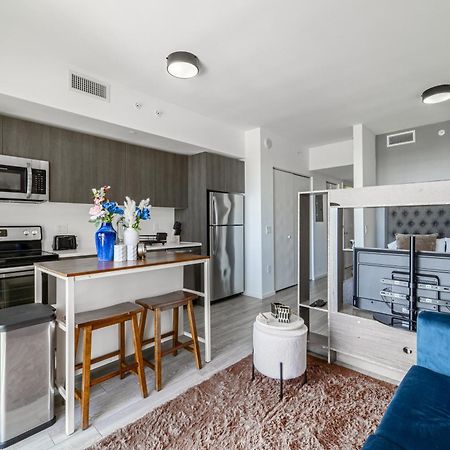 Devereaux Miami Luxury One-Bedroom And Studios מראה חיצוני תמונה