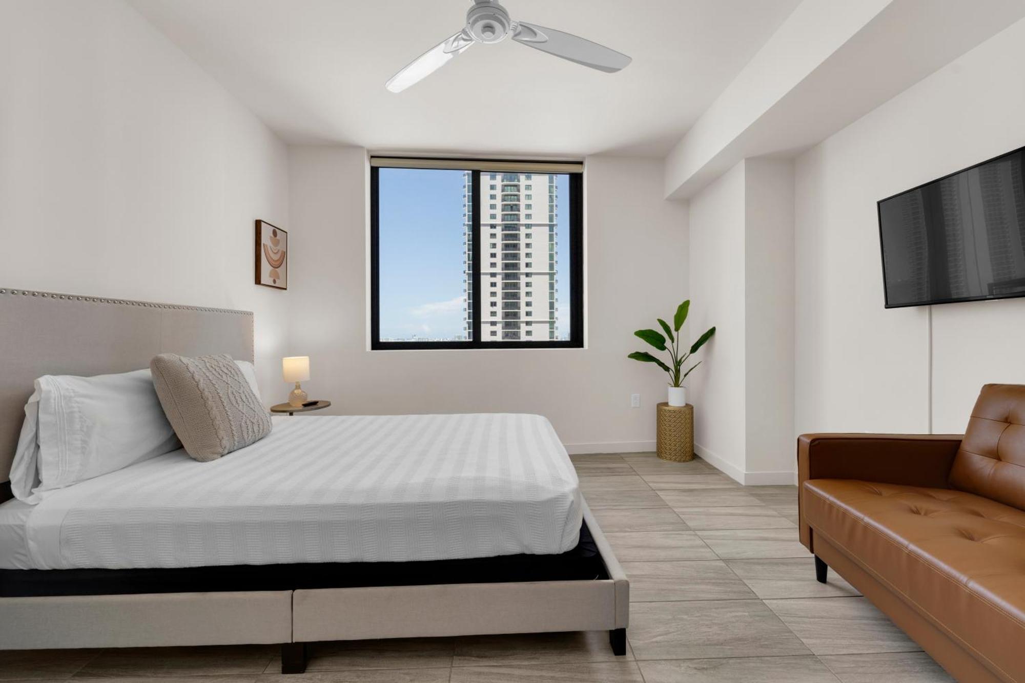 Devereaux Miami Luxury One-Bedroom And Studios מראה חיצוני תמונה