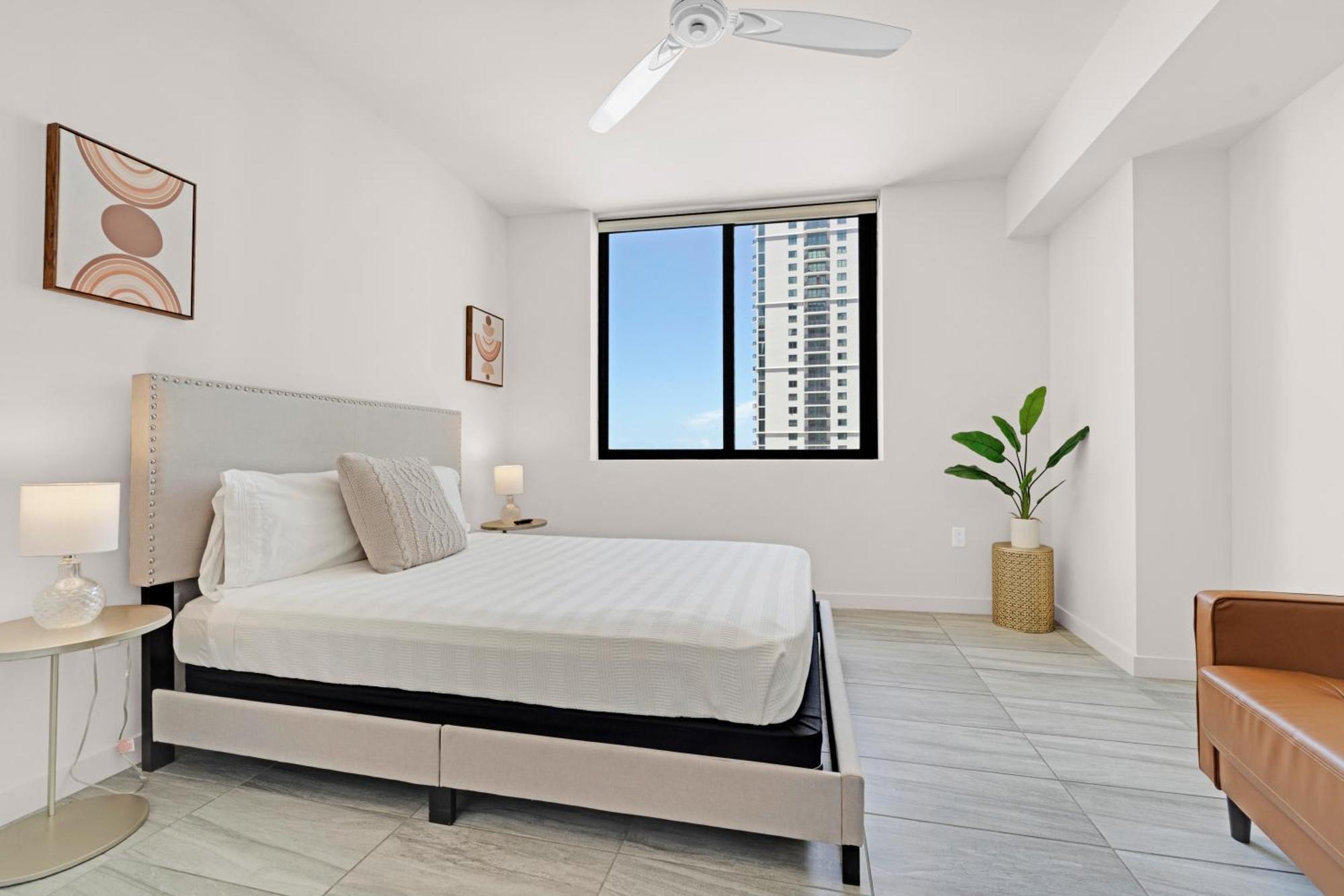 Devereaux Miami Luxury One-Bedroom And Studios מראה חיצוני תמונה